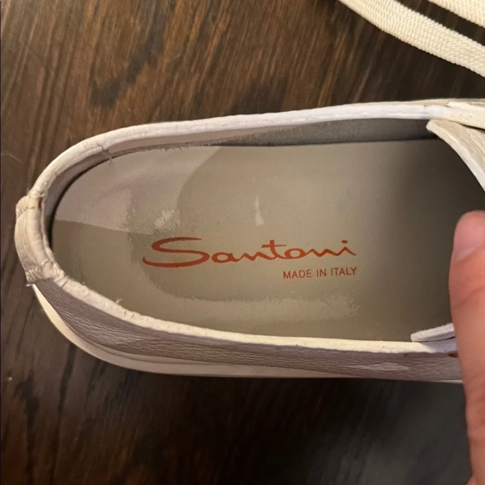 Santoni premium white